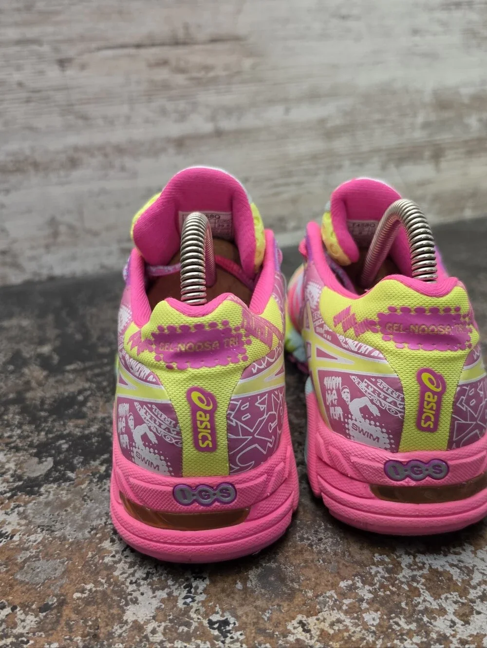 Womens Asics Gel Noosa Tri 9 Running Shoes Sz 8 Used VGC T458Q